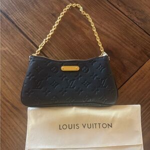 Design inspired Black Clutch with Gold Chain Pochette liv